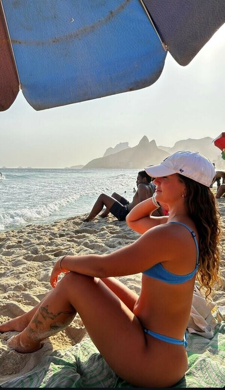 Nastya Blinova porn model img