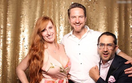 Photobox Flashes sexy pornstar images