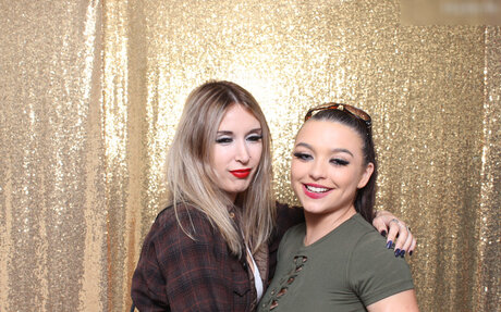 Photobox Flashes model nude images