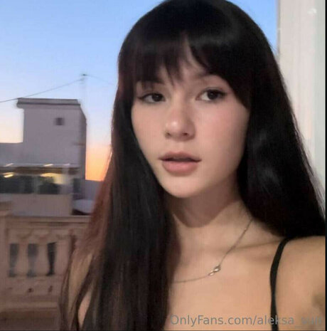 Aleksa sun star perfect pics