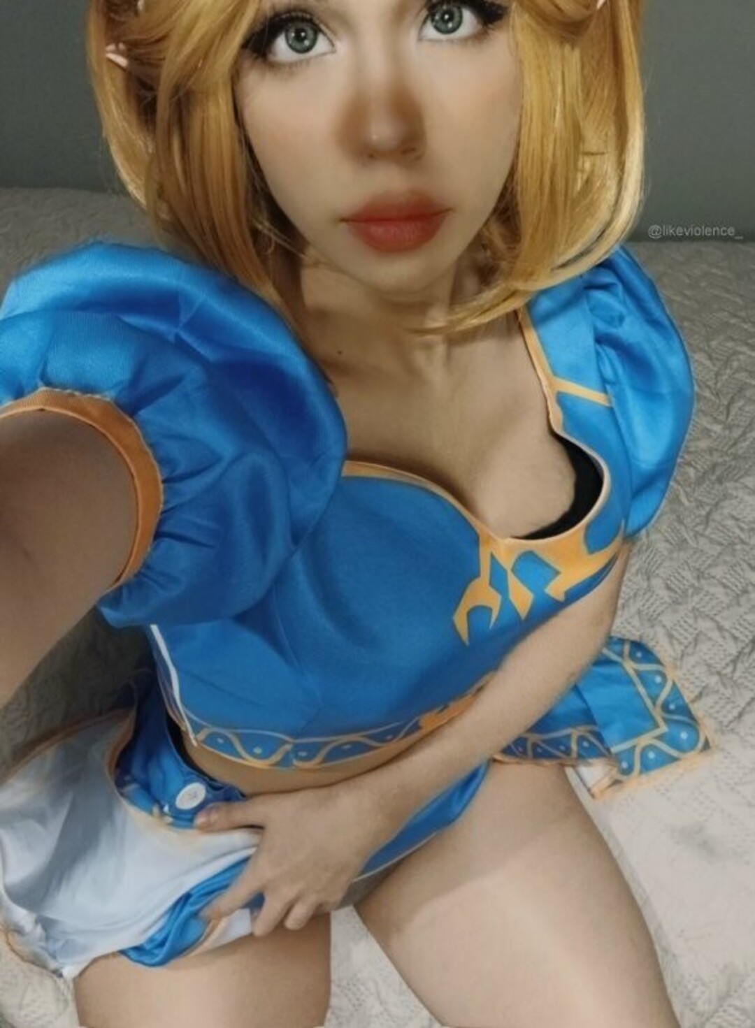 likeviolence nude star img