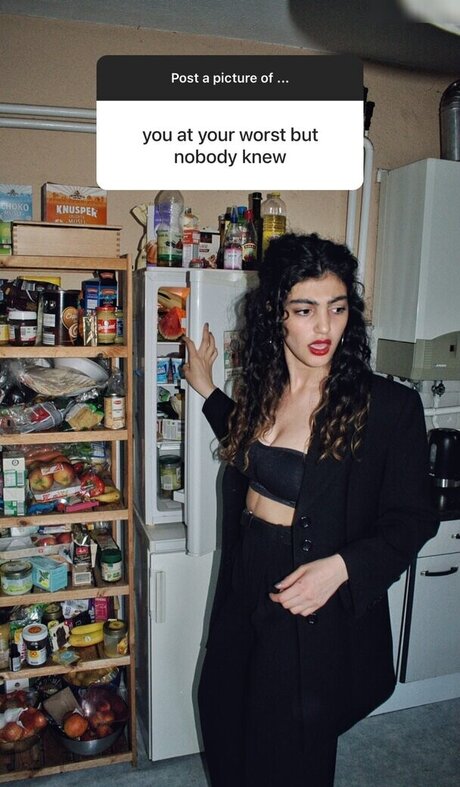 Soulin Omar naked star gallery