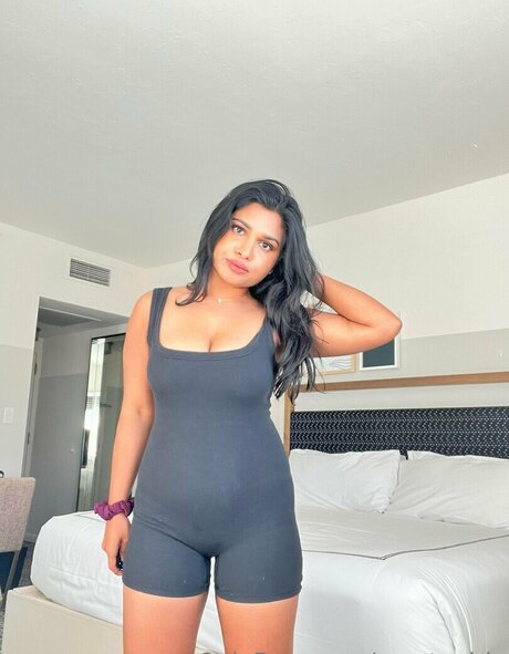 swim onlyfans beautiful pictures