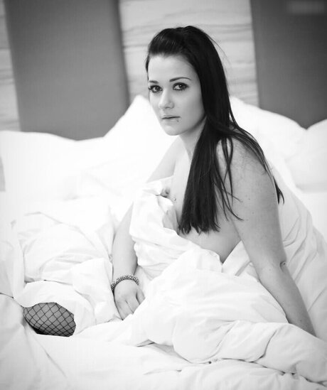 Carina Sitzberger hd pornstar photo