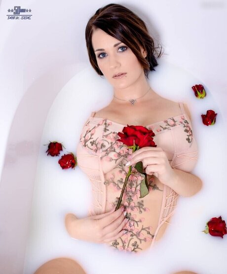 Carina Sitzberger perfect actress pics