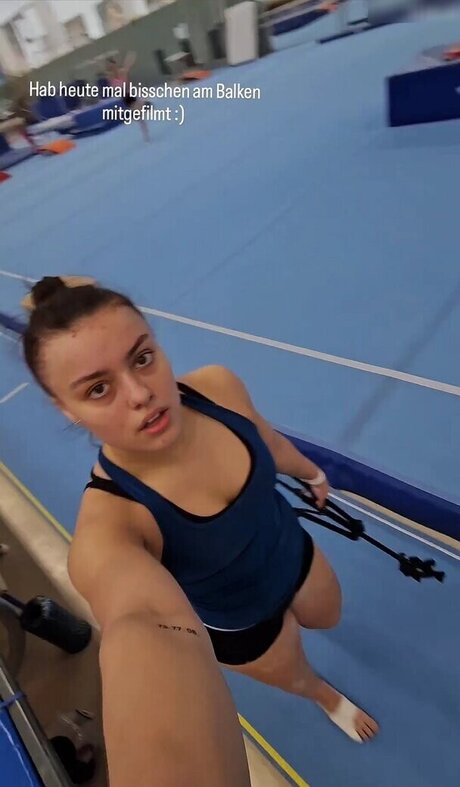 Emma Malewski star art galleries