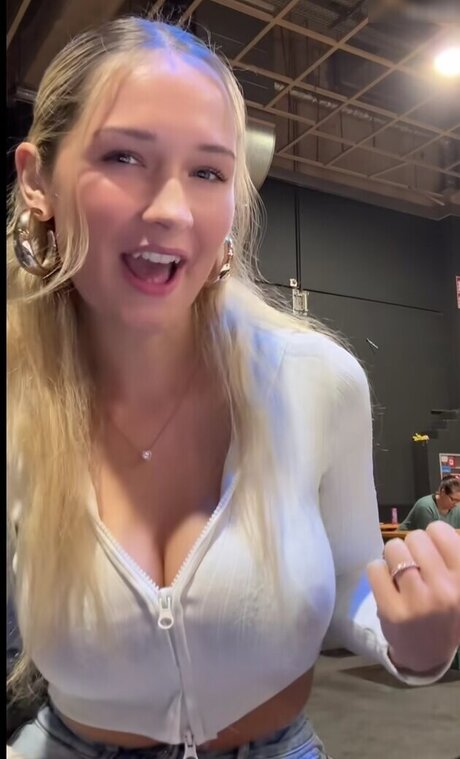 sucking big cock onlyfans hot sex pictures