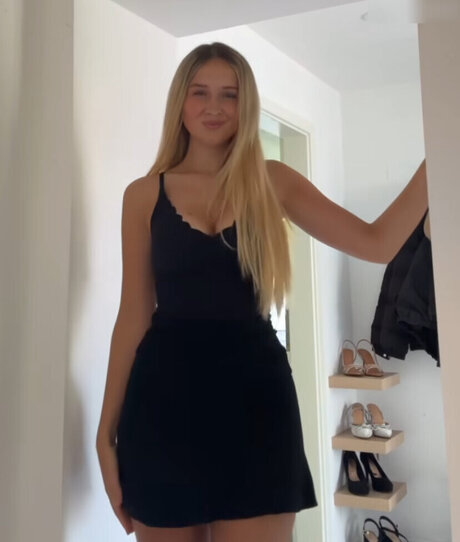 girl next door onlyfans pornos pics