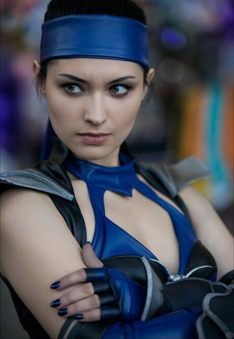 Mortal Kombat Erotic Cosplay art actress images