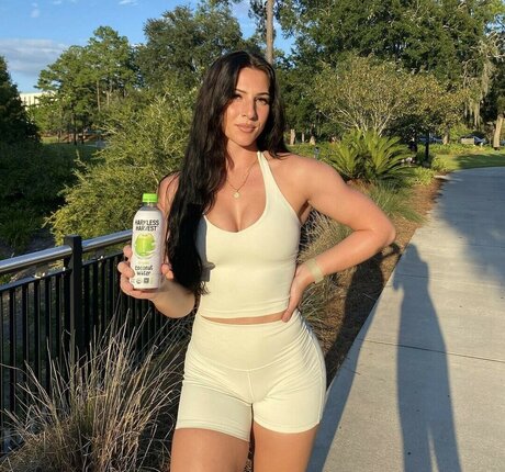 Allison Royalty model beautiful pics