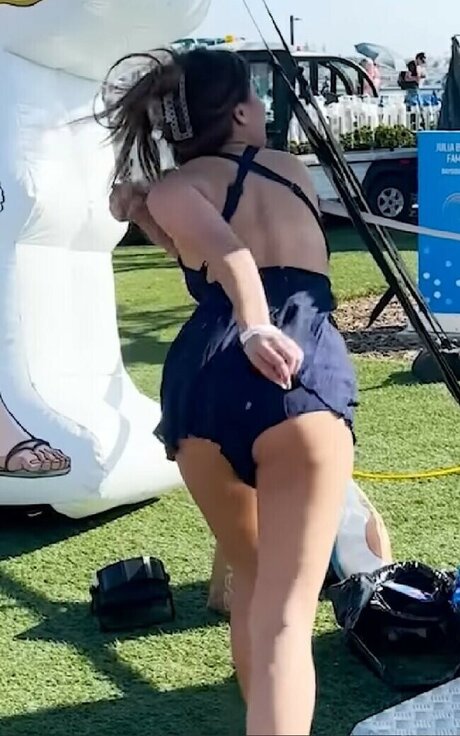 Valkyrae top profile image