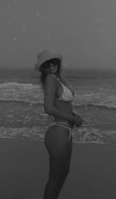 blonde teen pussy onlyfans art naked archive