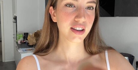 filipina onlyfans art naked photo