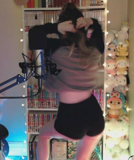 Skymi chan model adult archive