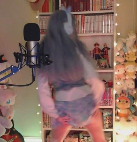 Skymi chan nice actress photo