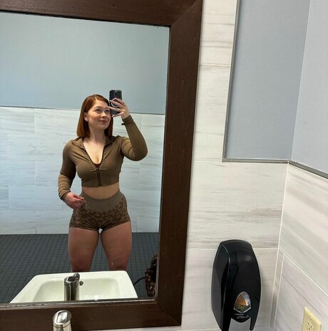 fitlilma pornstar free images