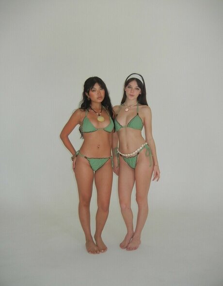 katiielady nudes model images