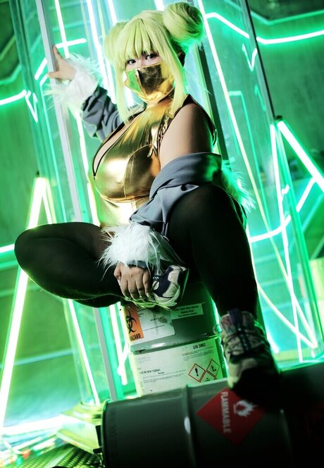 kreyz1e adult star galleries