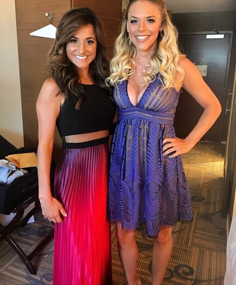 Dianna Russini naked model img