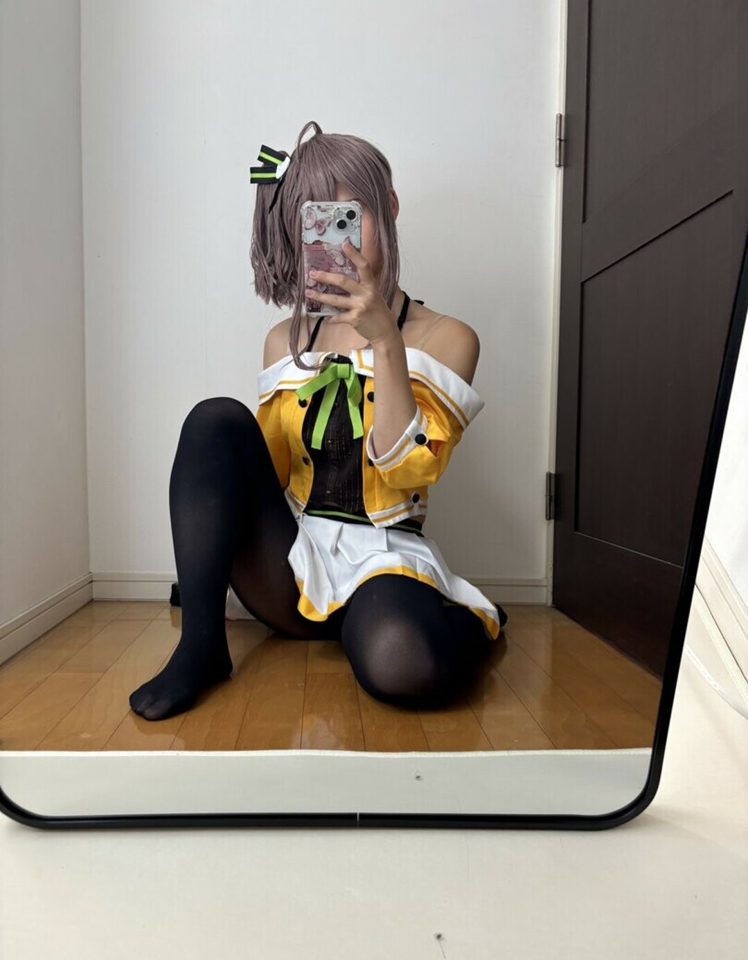 Kogane Akino model high quality images