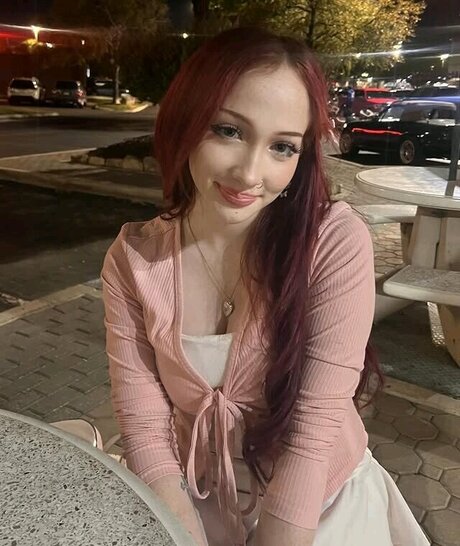 Sinatraa naked pornstar pictures