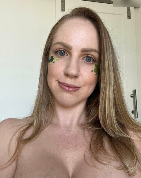 zarzareels beautiful pornstar img