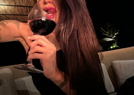 tiny onlyfans pornos photo