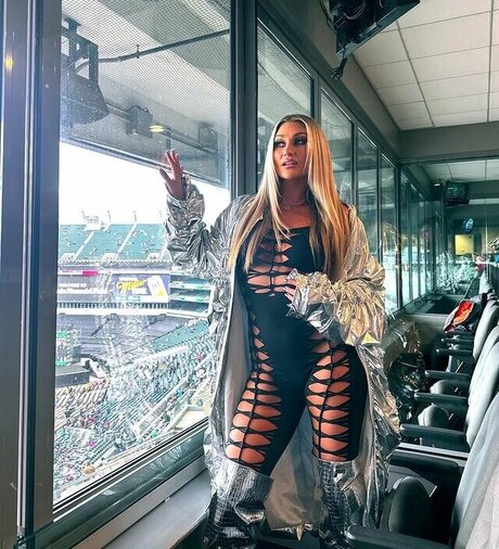 lesbian anal strapon onlyfans beautiful pics