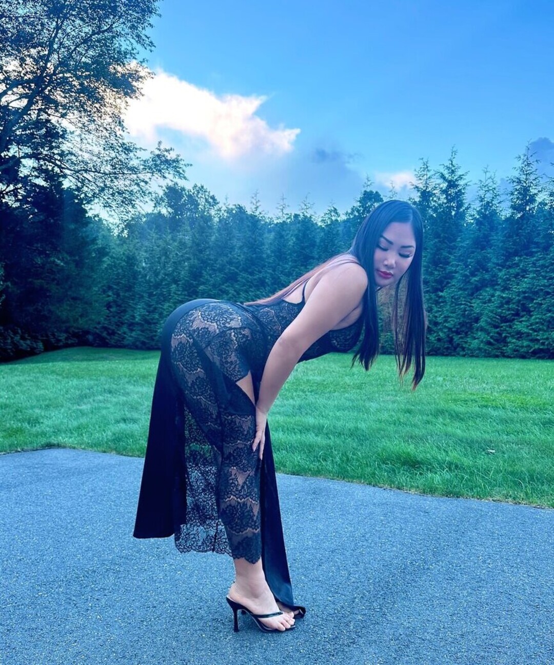 Megan Kim pretty star pics
