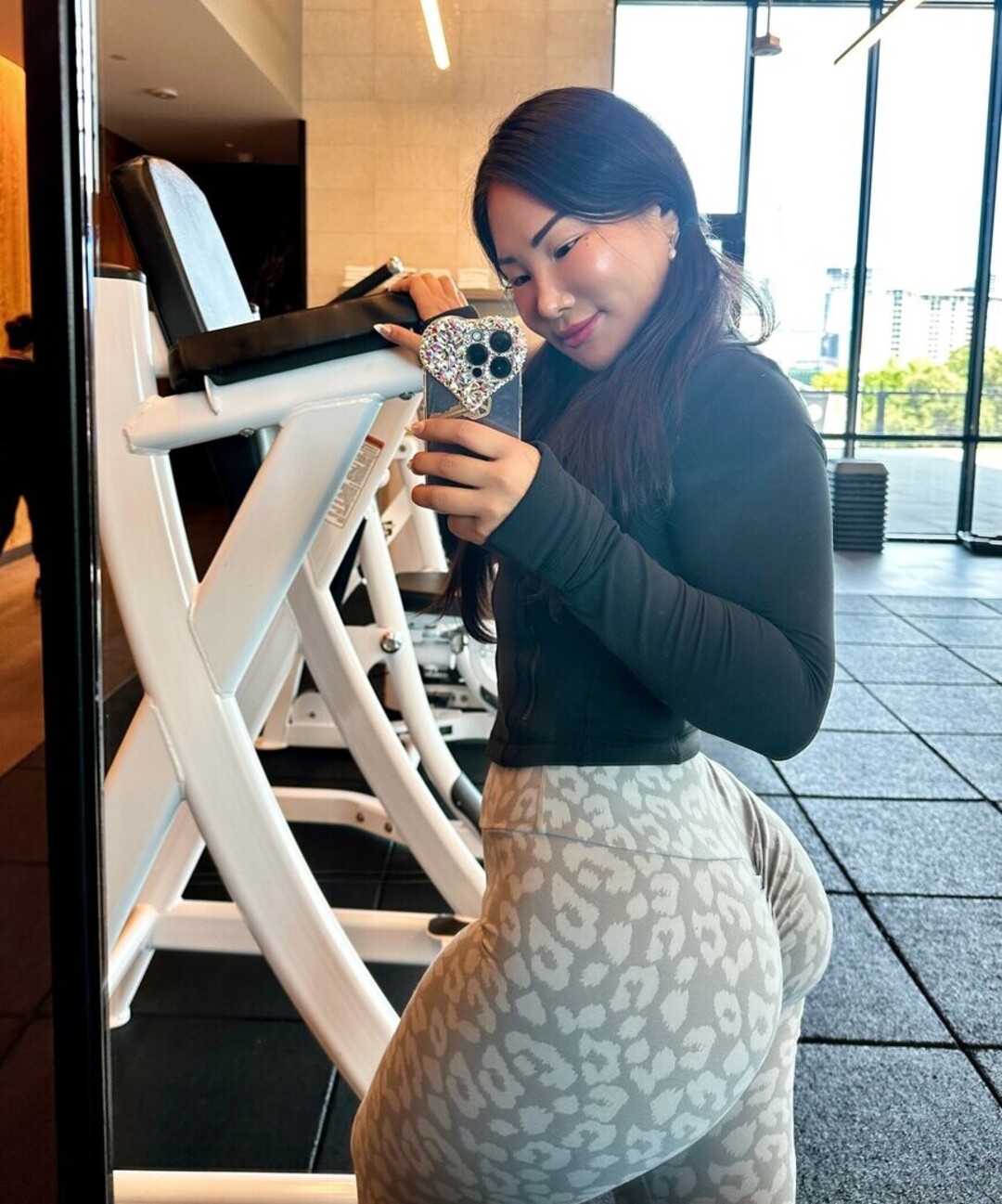 Megan Kim star hot image