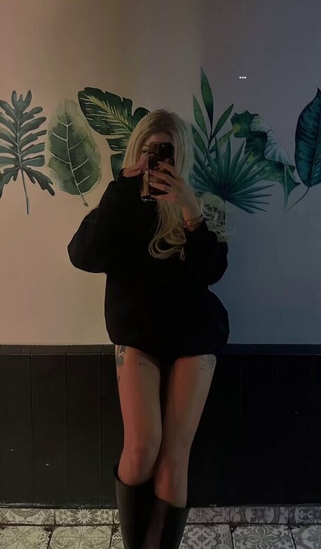 nurraacar pornstar naked photos