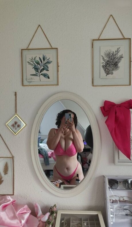 Dienaxkteanna nudes model gallery