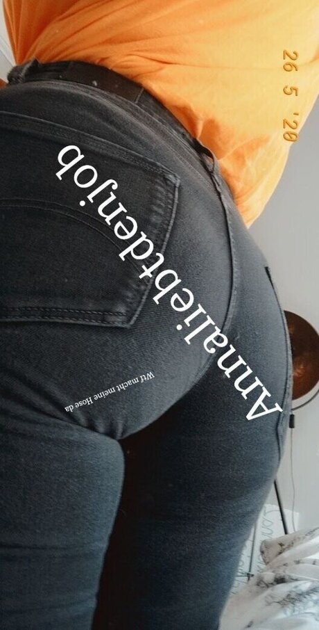 tiny onlyfans beautiful naked image