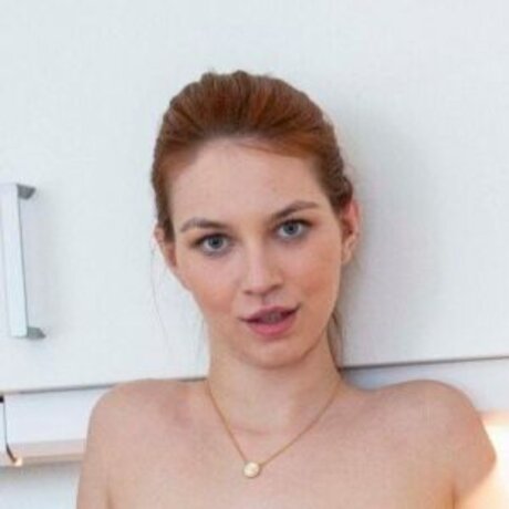 Leya Desantis star nice pictures