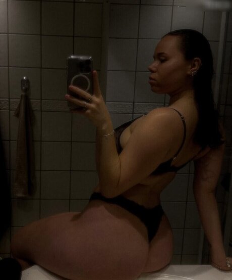 fitness model onlyfans free sexy photos