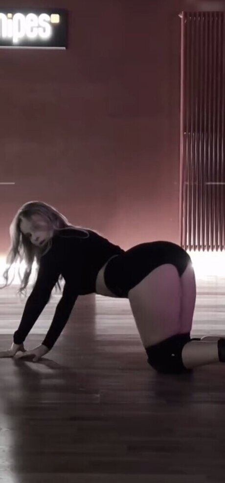 milf anal onlyfans adult images