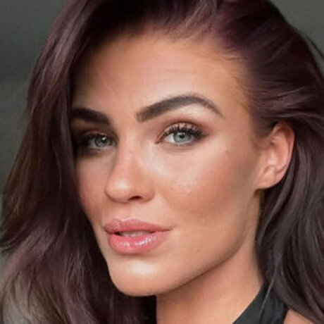 Vanessa Bartsch hd actress img