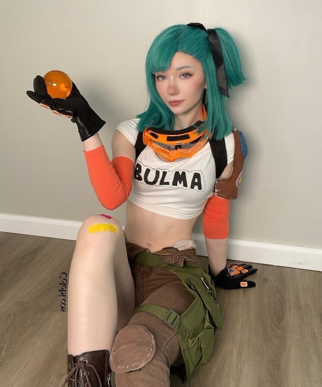 Celebi cos high quality actress image