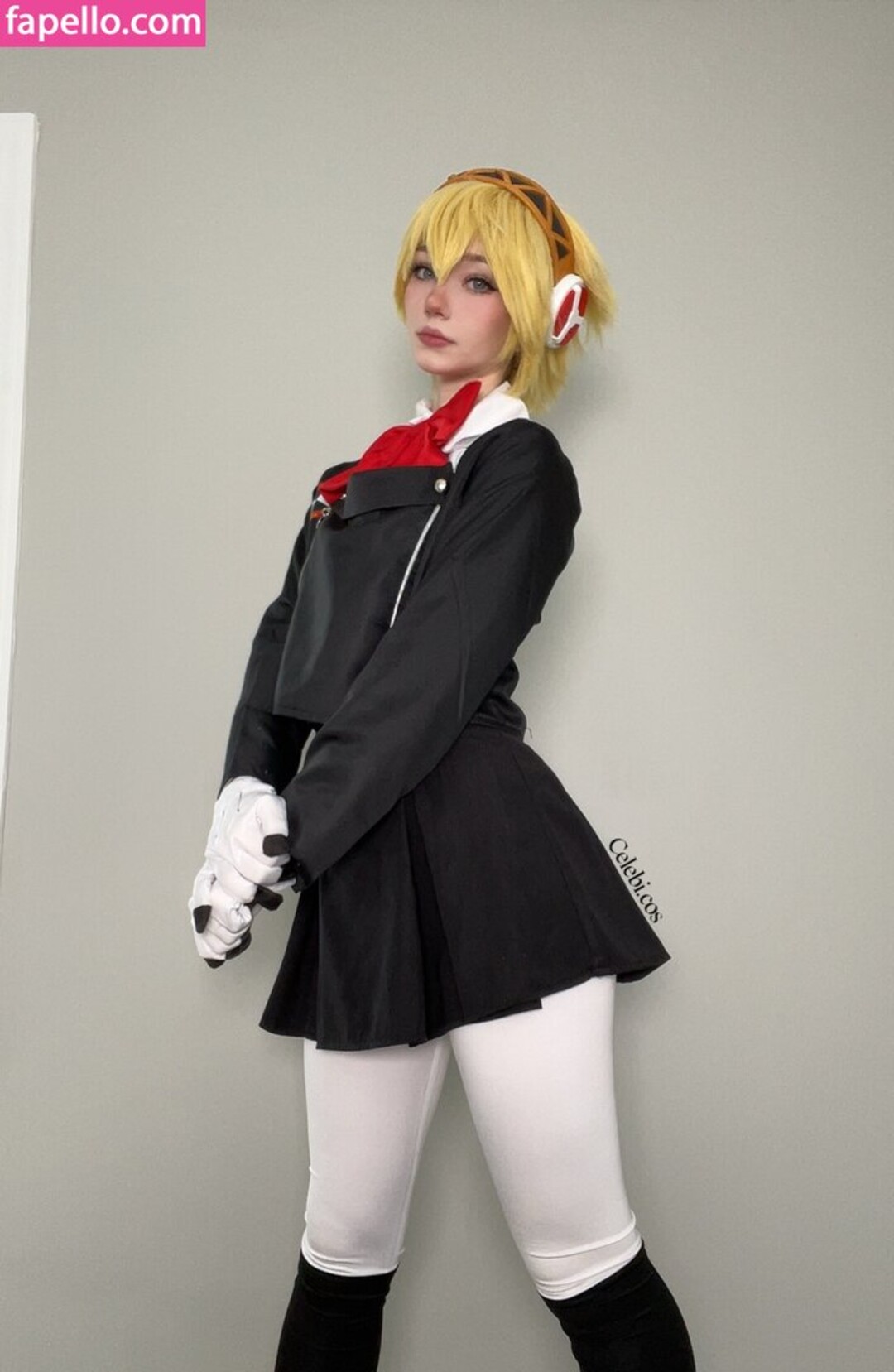 Celebi cos sex actress pic