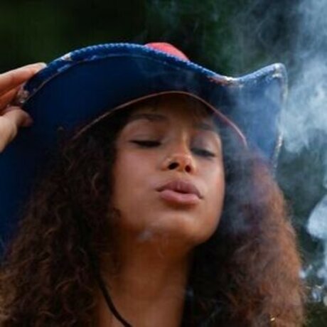 Queenmilian perfect actress galleries