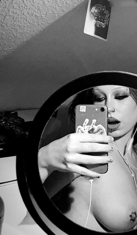 Gothminze adult actress galleries