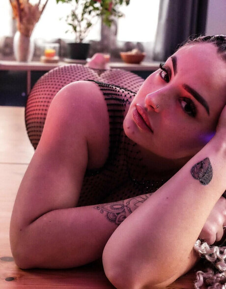 Blanchesucre star nude pics