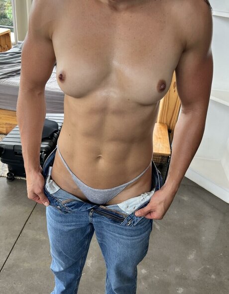 AryFitQueen star beautiful archive