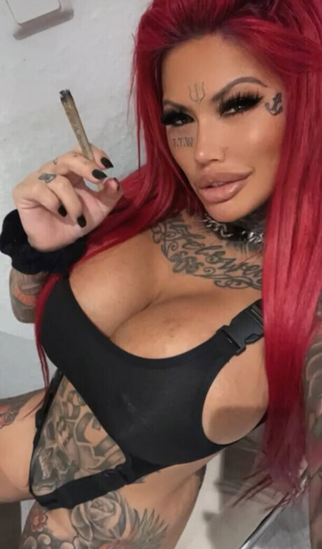 italian milf onlyfans art nude photos