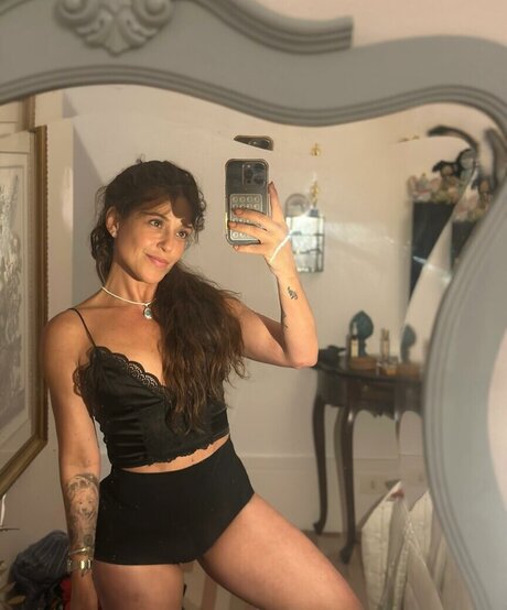 Priscila Sol sexy actress picture