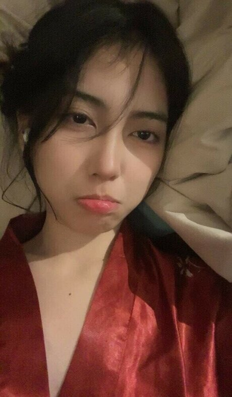 risaatjan best actress photos