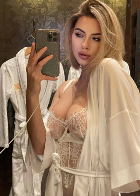 Dasha Baieva model porn img