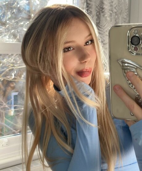 extreme squirt onlyfans nude photo