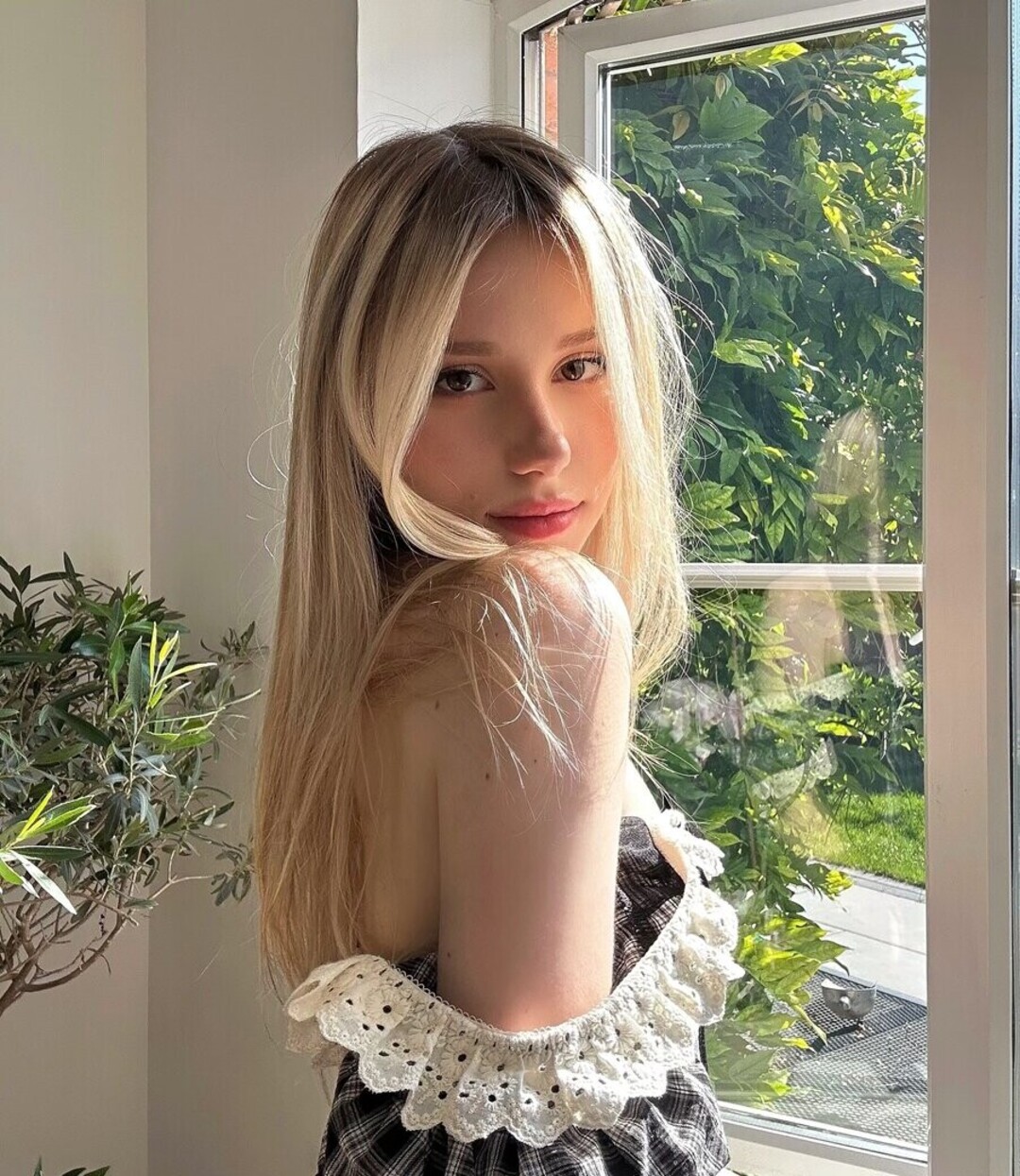 small pussy onlyfans nude picture