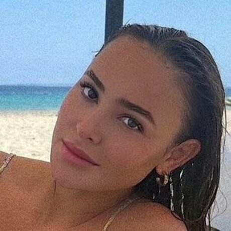 teen topless onlyfans nice pic